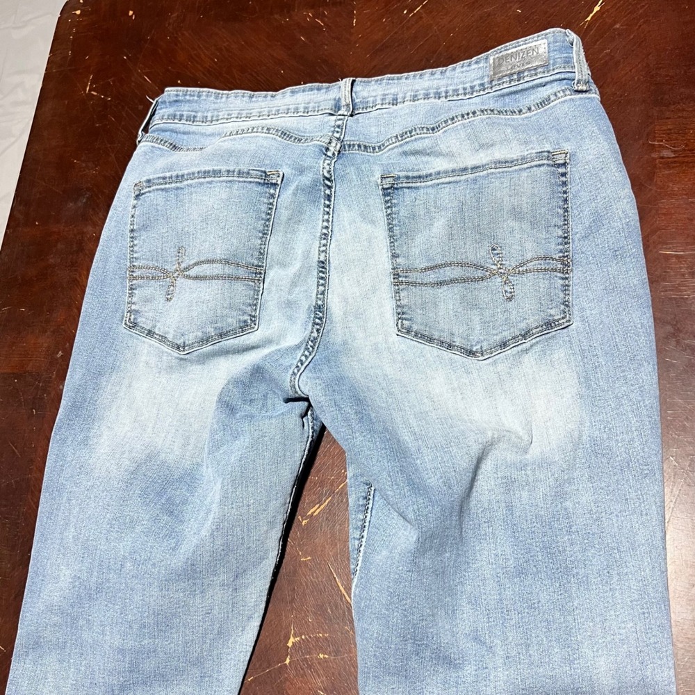 Denizen from Levis Modern Skinny Jeans Light Wash Blue Stretch Denim 14M 31x28.5 - Picture 8 of 13